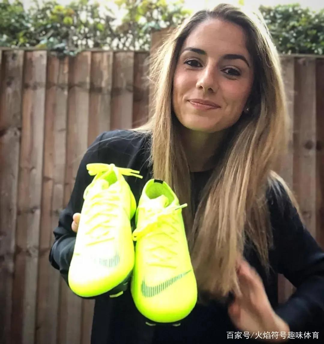 足坛十大美女球员名单,世界杯女足球队颜值排名