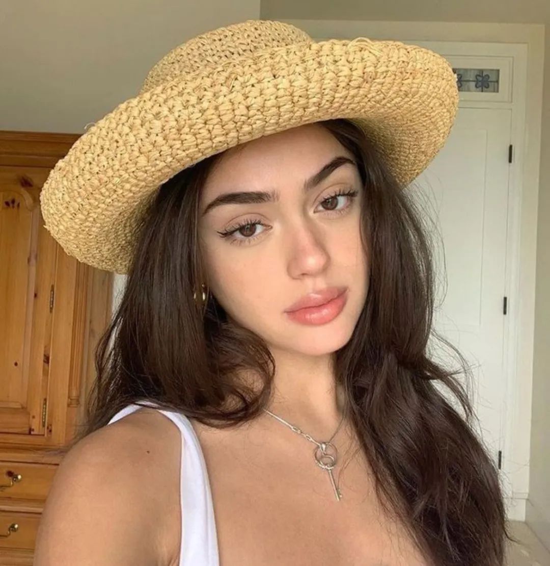 小眼睛怎么戴口罩好看,戴口罩颜值增加办法