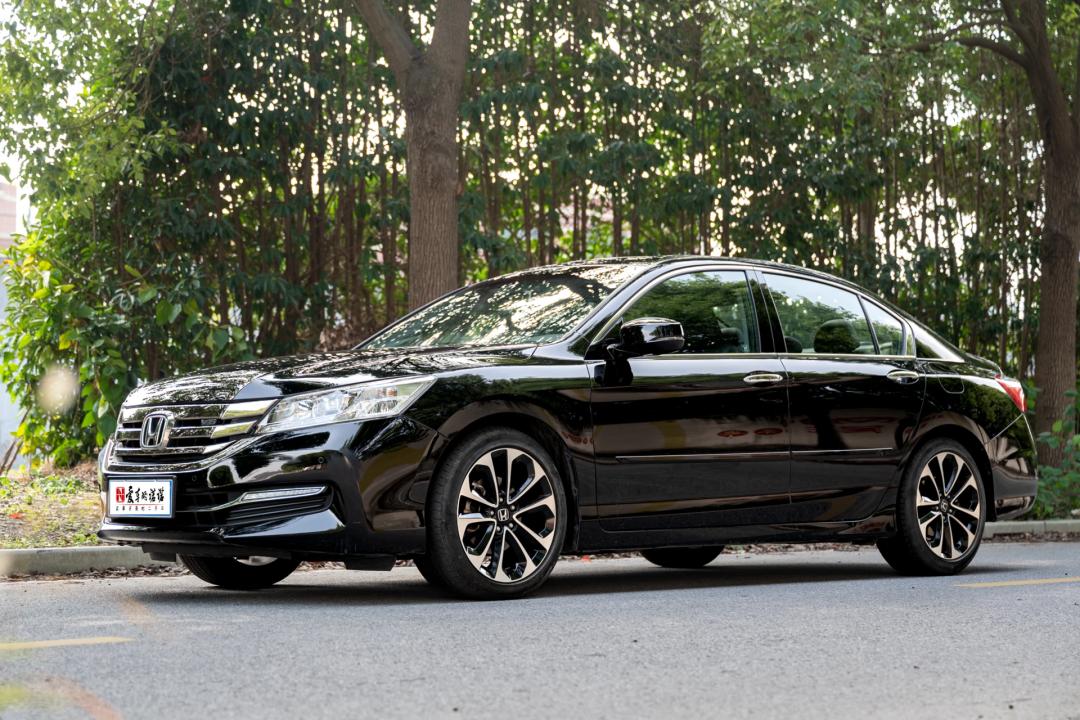 雅阁3.5v6发动机测评,本田雅阁3.0v6试驾