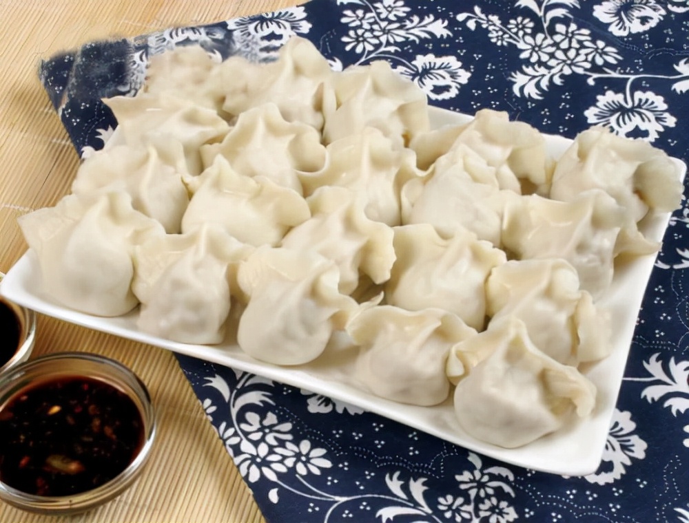 大叔摸黑种芽球菊苣，攻克芽球菊苣种植难题，一年销售额5000万元