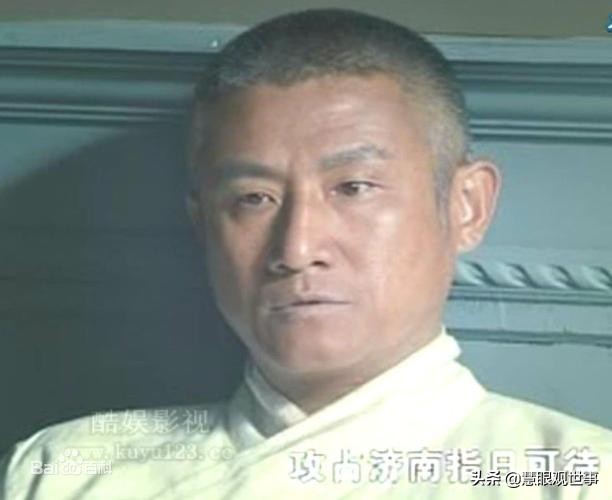 《侯海洋基层风云》无奈的巴山政府办主任杨春