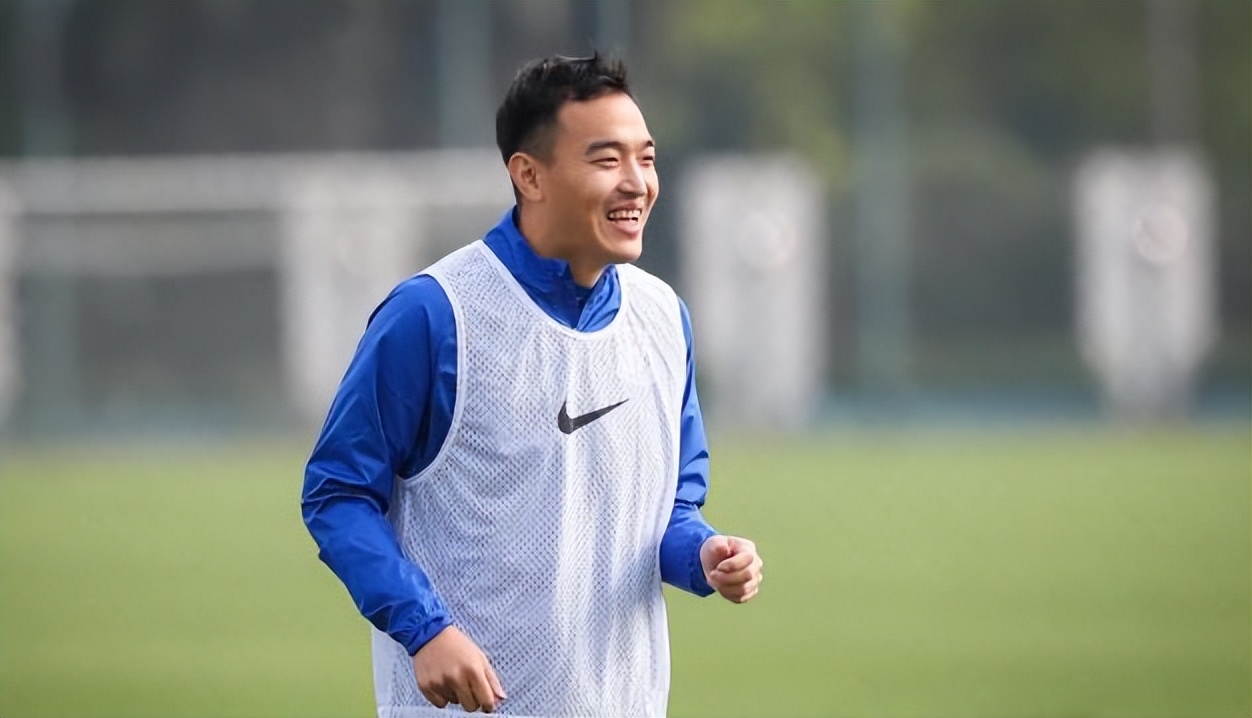 冠军主帅出山,申花金牌教头重返中超