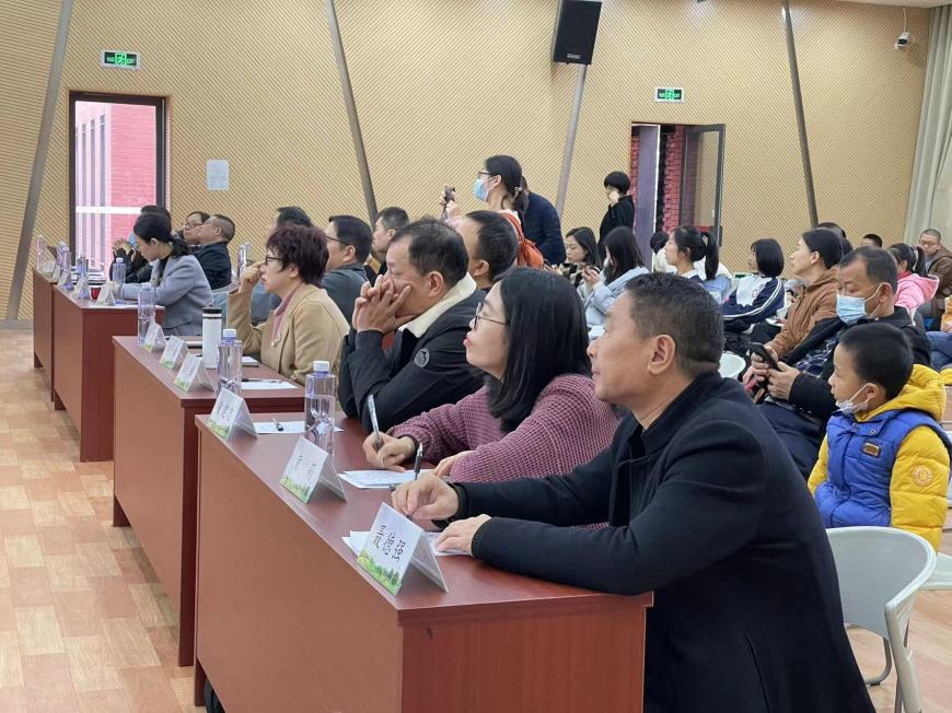 福州市融侨小学：争章筑梦心向*党**“艺”劳永熠酿芬芳