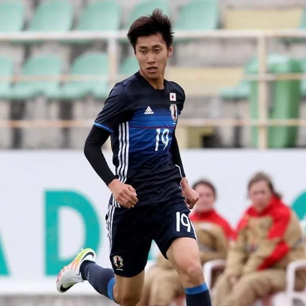 现役最强十大足球运动员,亚洲足球五大球员