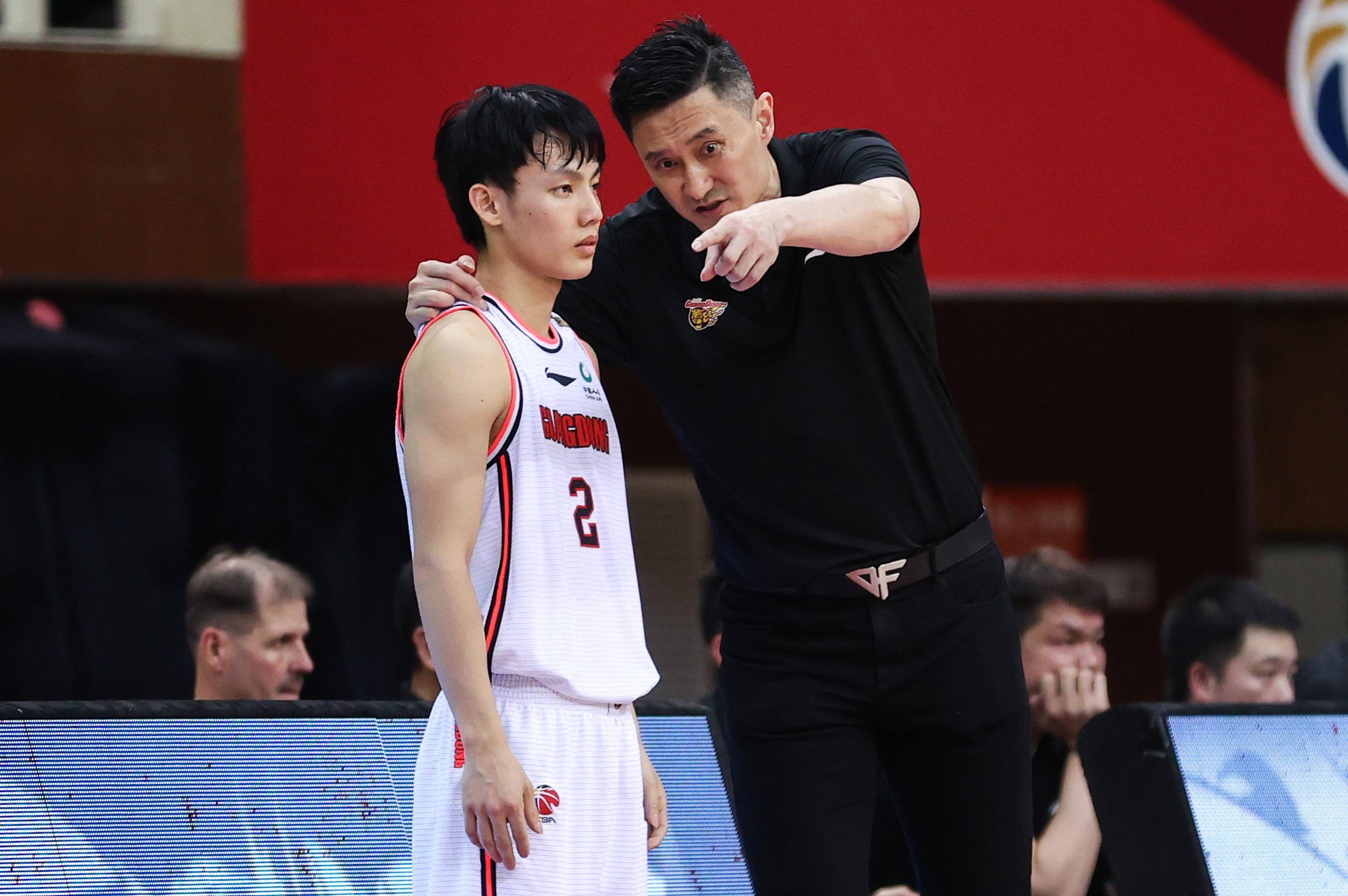 广东宏远总决赛受伤胡明轩,广东宏远伤病最新消息