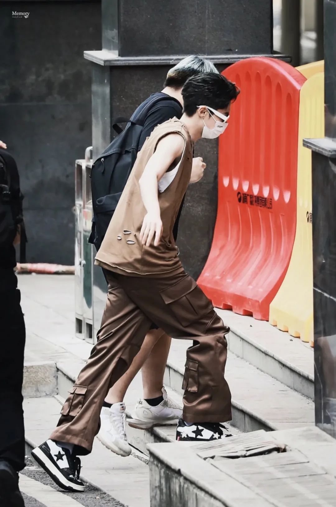 秋天第一双鞋必备款,秋天最时髦好穿的鞋这4双必买