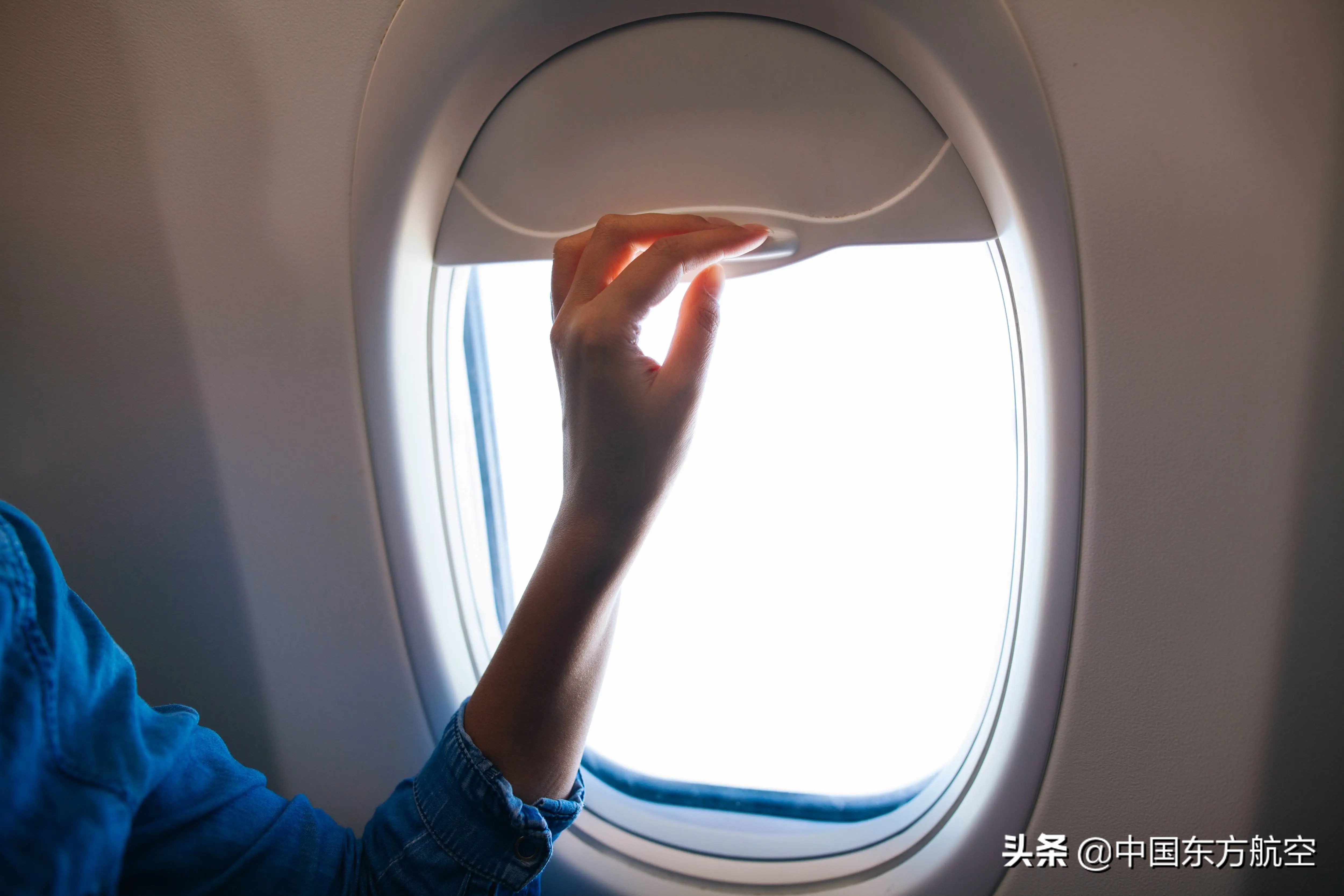 飞机怎么坐得久,飞机到底怎么坐要注意什么