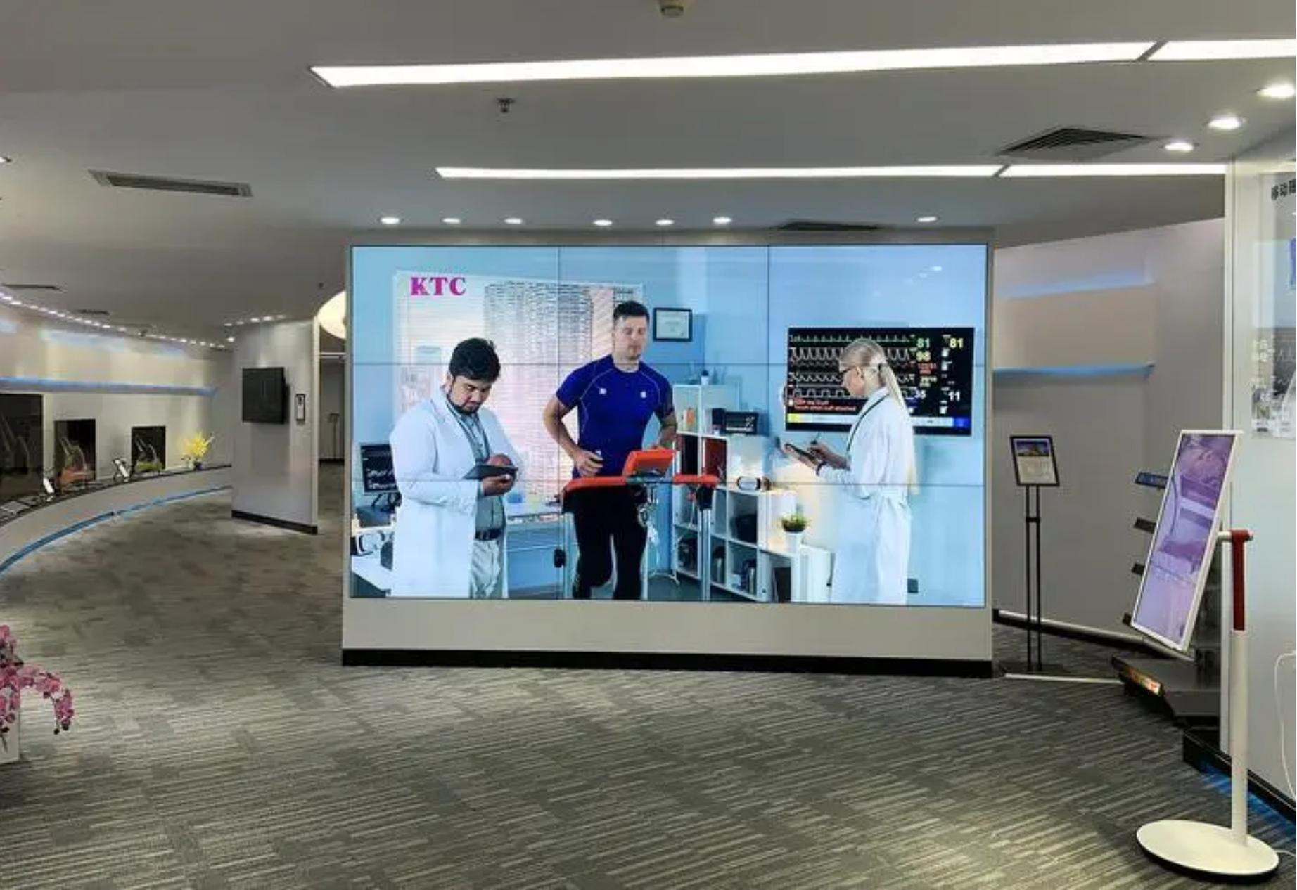 广东汕尾这个县多牛？涌现3位百亿富豪，1人捐2亿建中学3亿建医院