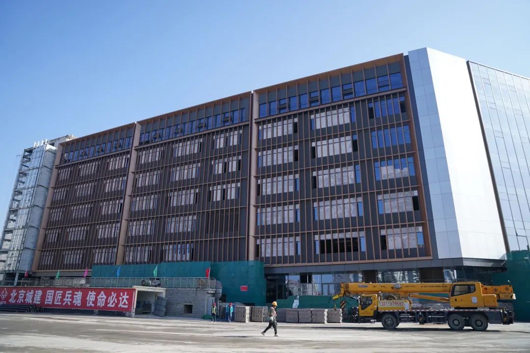 澶х孩闂ㄦ湇瑁呭煄鏂板潃,鍖椾含澶х孩闂ㄦ湇瑁呭煄鏂板潃