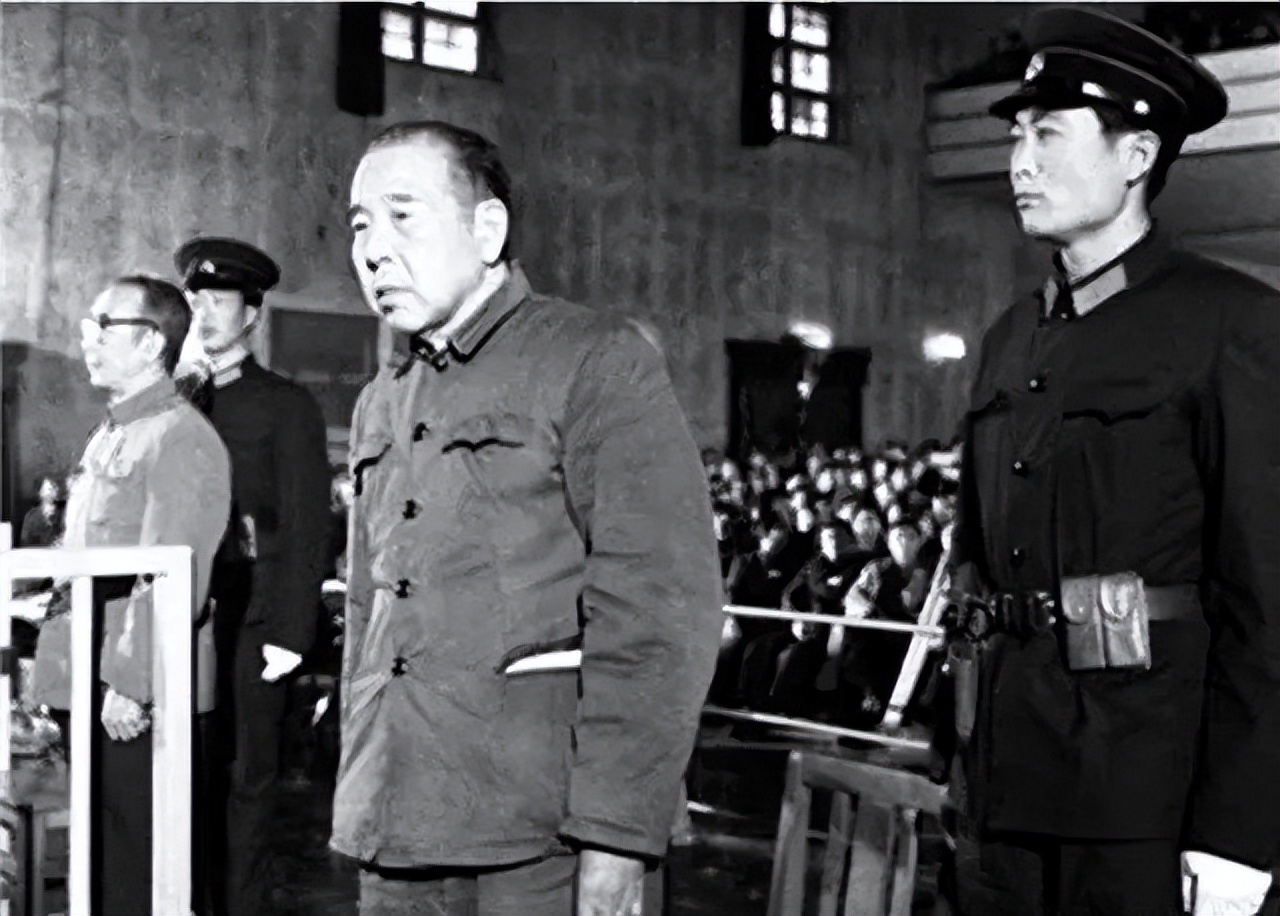 开国上将黄永胜弥留之际告诉了儿子什么?