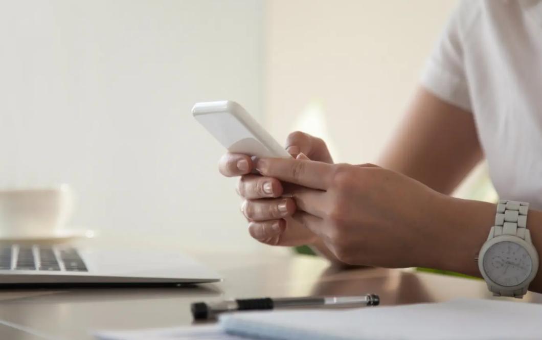 这才是彻底清除手机内存的好方法,这才是卸载软件的正确方法