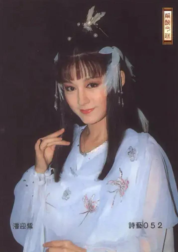 没了美颜滤镜，谁在装嫩一目了然，麒麟臂、水桶腰、满脸皱纹沟壑