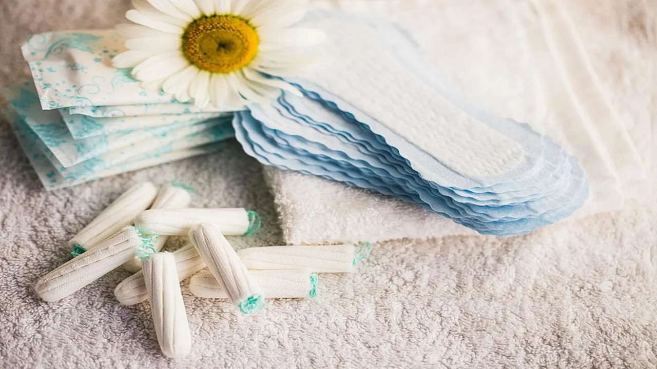 为什么月经完了还有红色分泌物,为什么月经完了会有褐色的白带