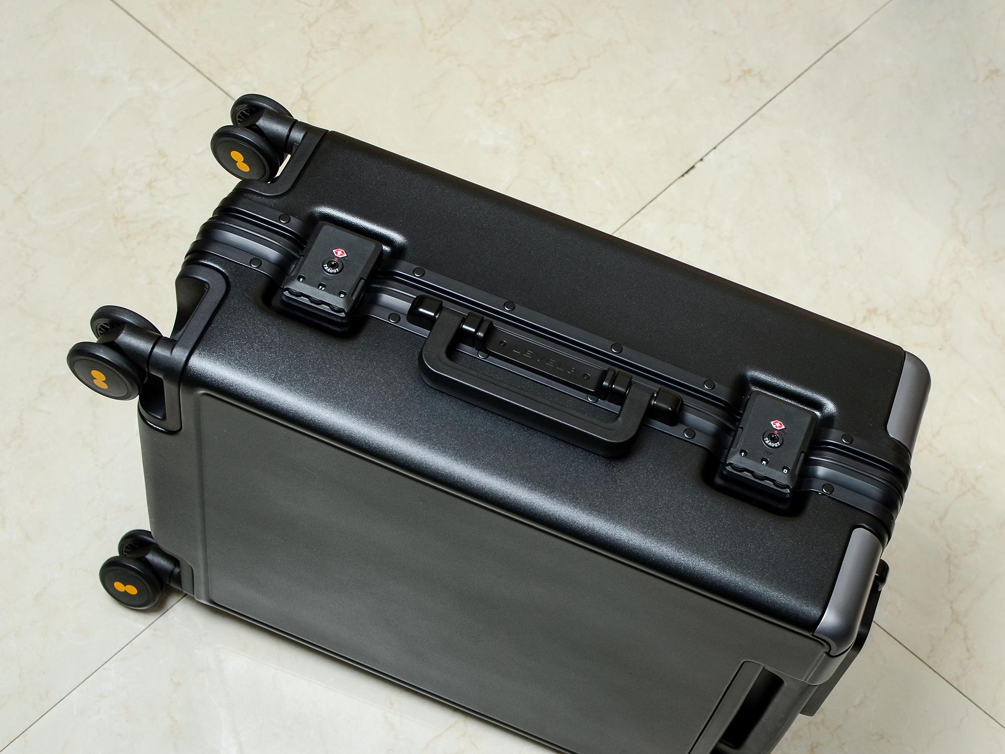 春暖花开出行郊游,春暖花开背包旅行视频