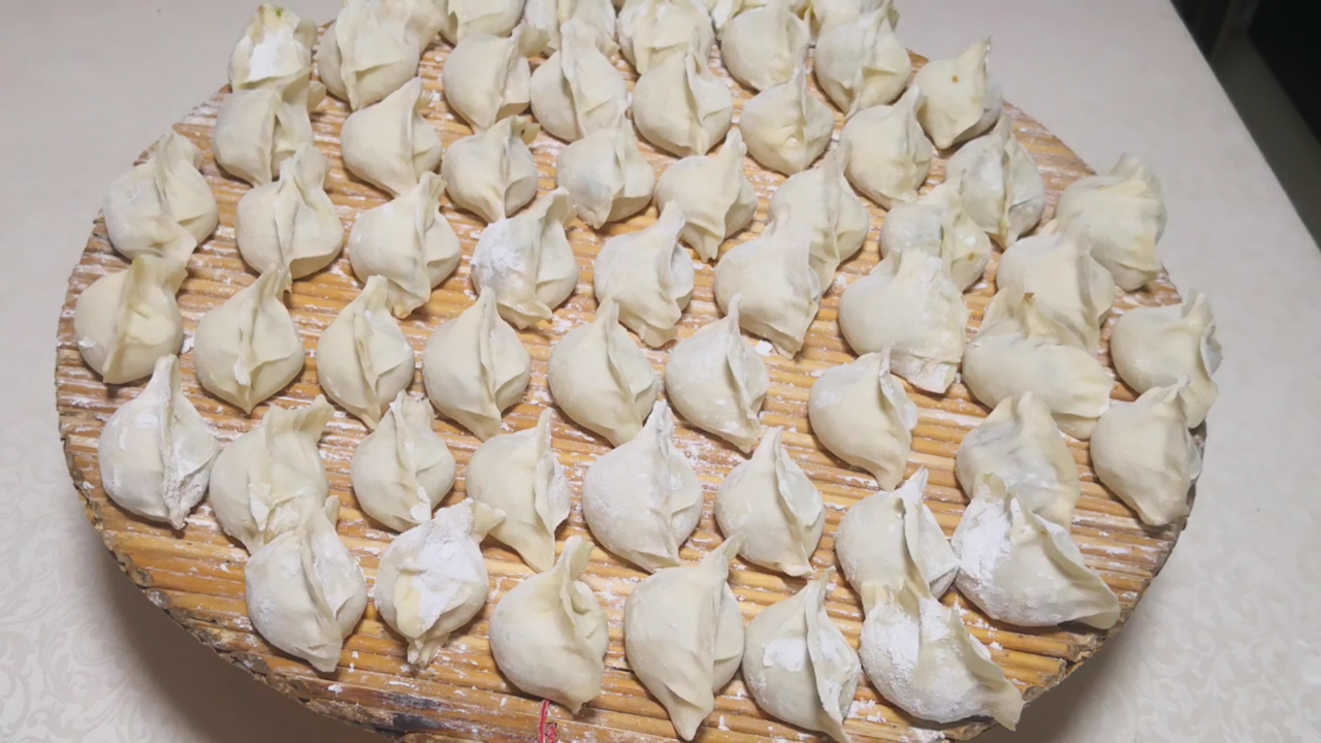 8月,遇到这葫芦瓜抓紧吃,清脆鲜嫩有营养,包饺子吃特鲜