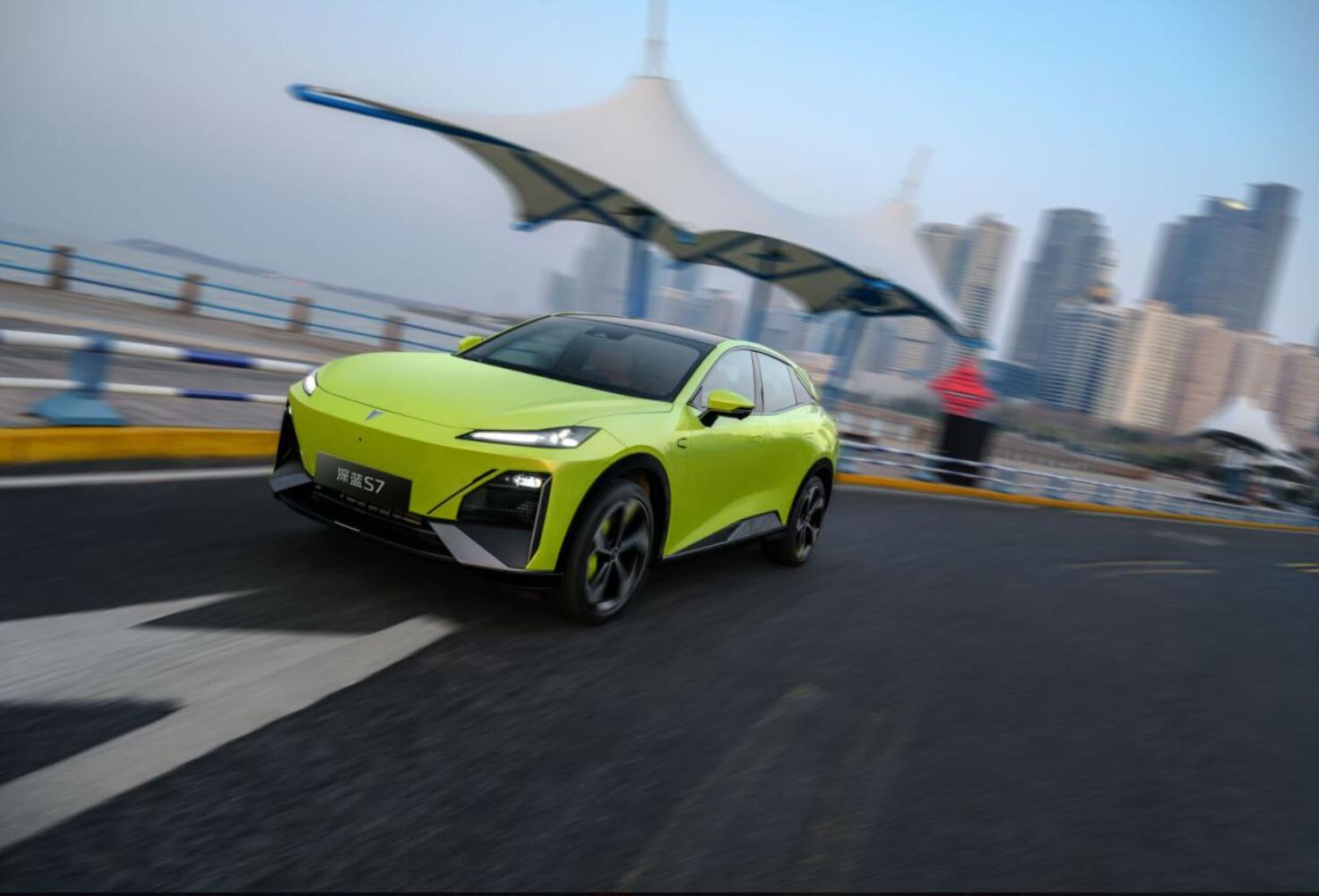 沉浸式体验长安深蓝s7增程版,沉浸式驾驶体验深蓝s7