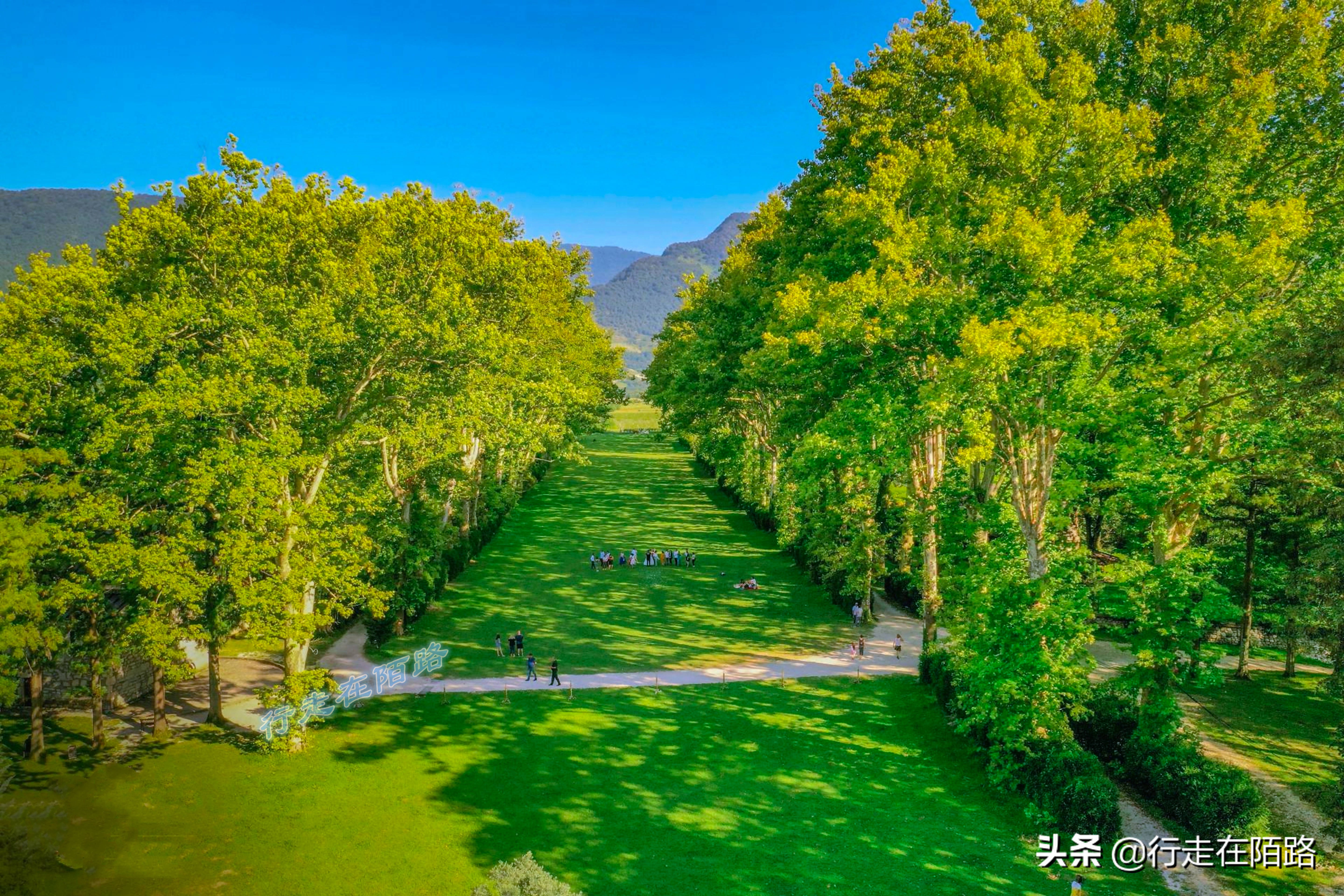 环游黑海第一个难关：海关盘查六个小时，靠一句话成功入境