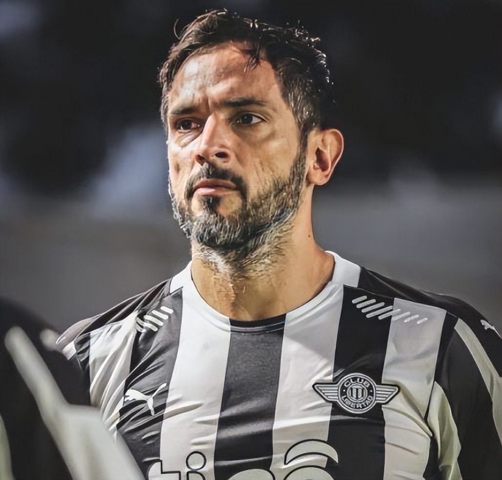 伊布五大联赛退役,伊布退役后11号球衣会被封存吗