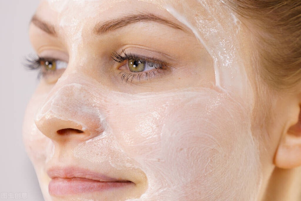 男士敷面膜后正确护肤步骤,敷海藻面膜前后的正确步骤