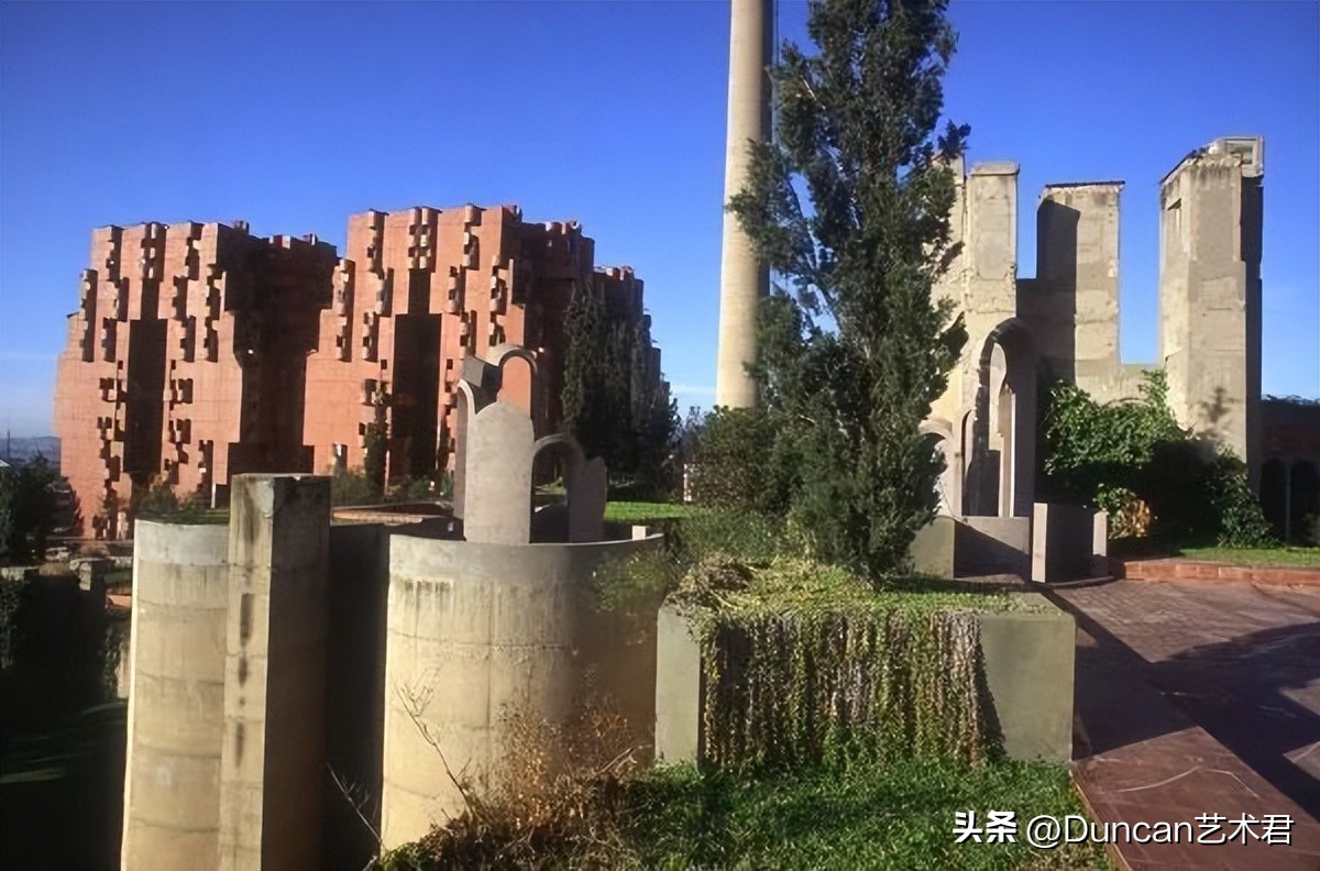 西班牙海边的纪念碑谷,西班牙海岸纪念碑谷