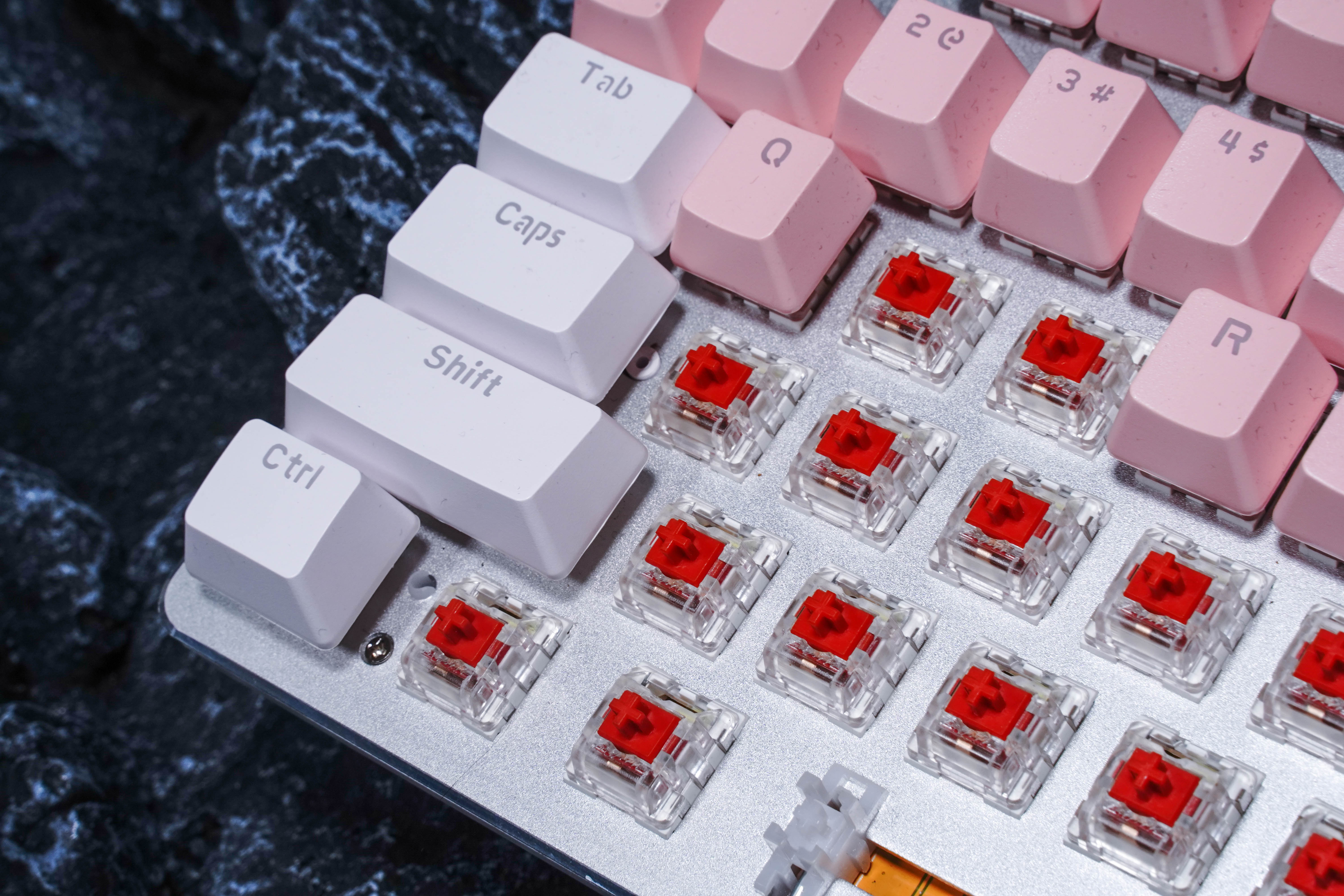 黑爵ak35i键盘茶轴红轴对比,黑爵键盘ak35i驱动器