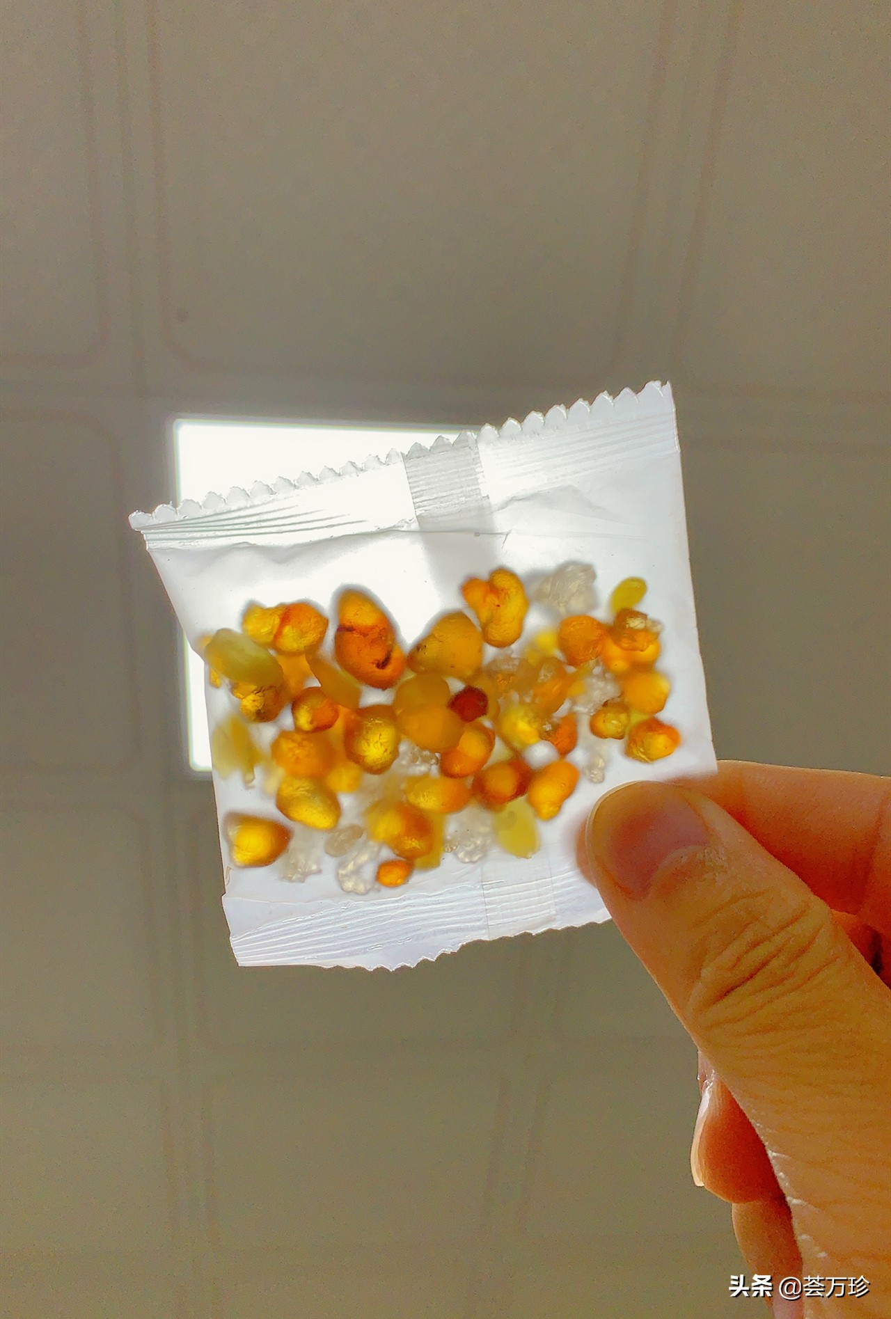 养颜羹桃胶皂角米雪燕,桃胶皂角米雪燕羹的营养价值