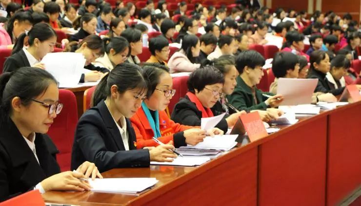 省委常委一般由哪些领导,省委常委有哪些主要领导