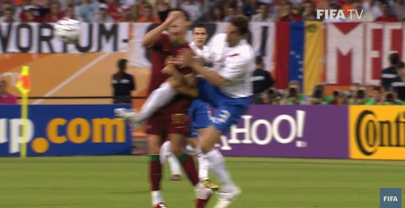 世界杯最经典比赛荷兰对西班牙,世界杯史上最疯狂的比赛