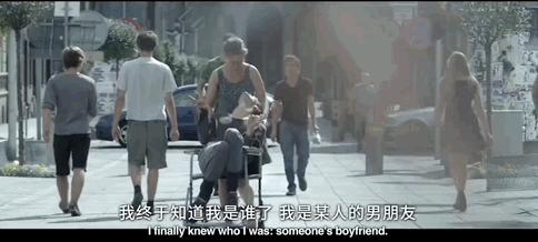 26年后，所有人听到了这位失语者的愤怒