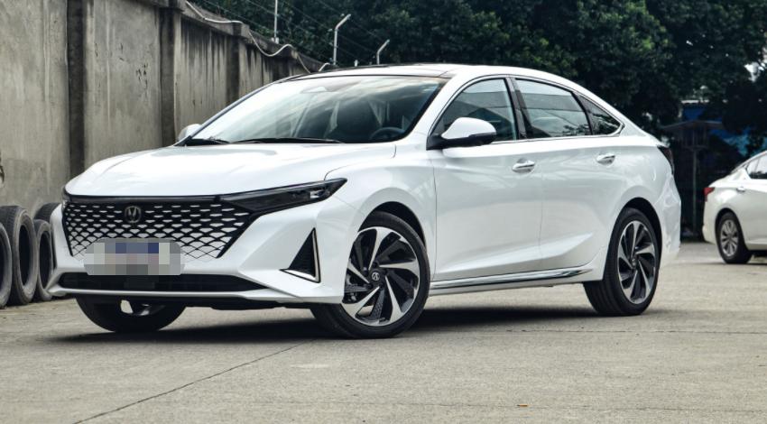 开年选轿车不妨看看这几款,15万买靠谱省心的家轿这5款必看