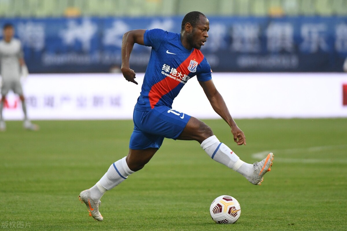 上海加油同济大学,上海申花球迷为河南队加油