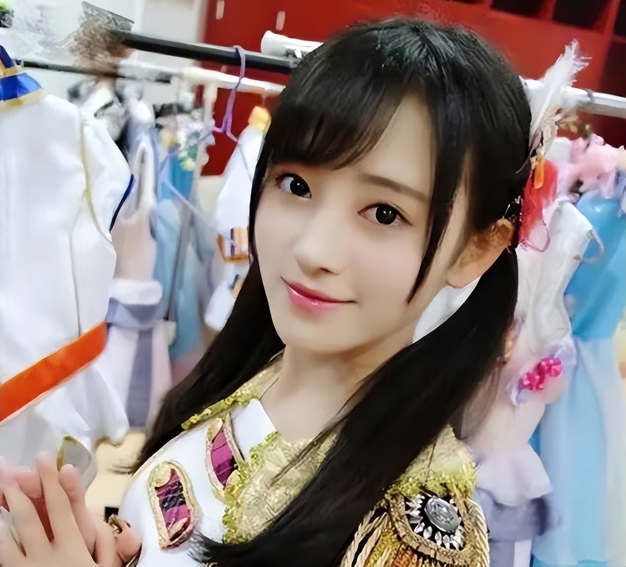 心机女孩鞠婧祎:被潘玮柏刁难拒绝王思聪求爱,整容遭贾玲内涵