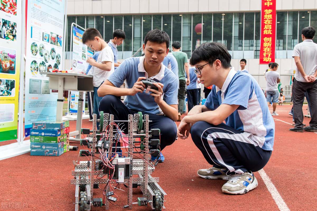 深圳中学中大率有60%吗,广东省实验中学深圳学校高考成绩