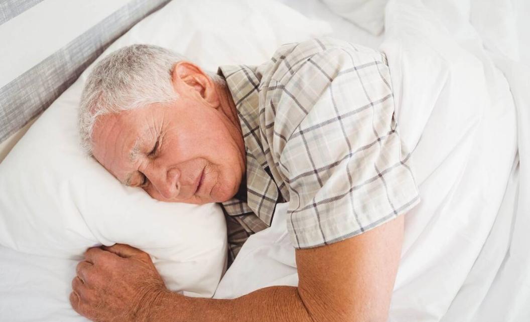 快速消除老年斑的小妙招红霉素,老人斑去除方法红霉素