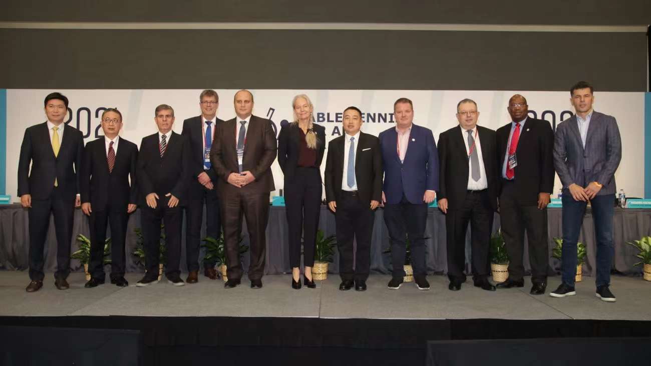 乒坛快讯马龙进入四强,乒乓冠军马龙介绍