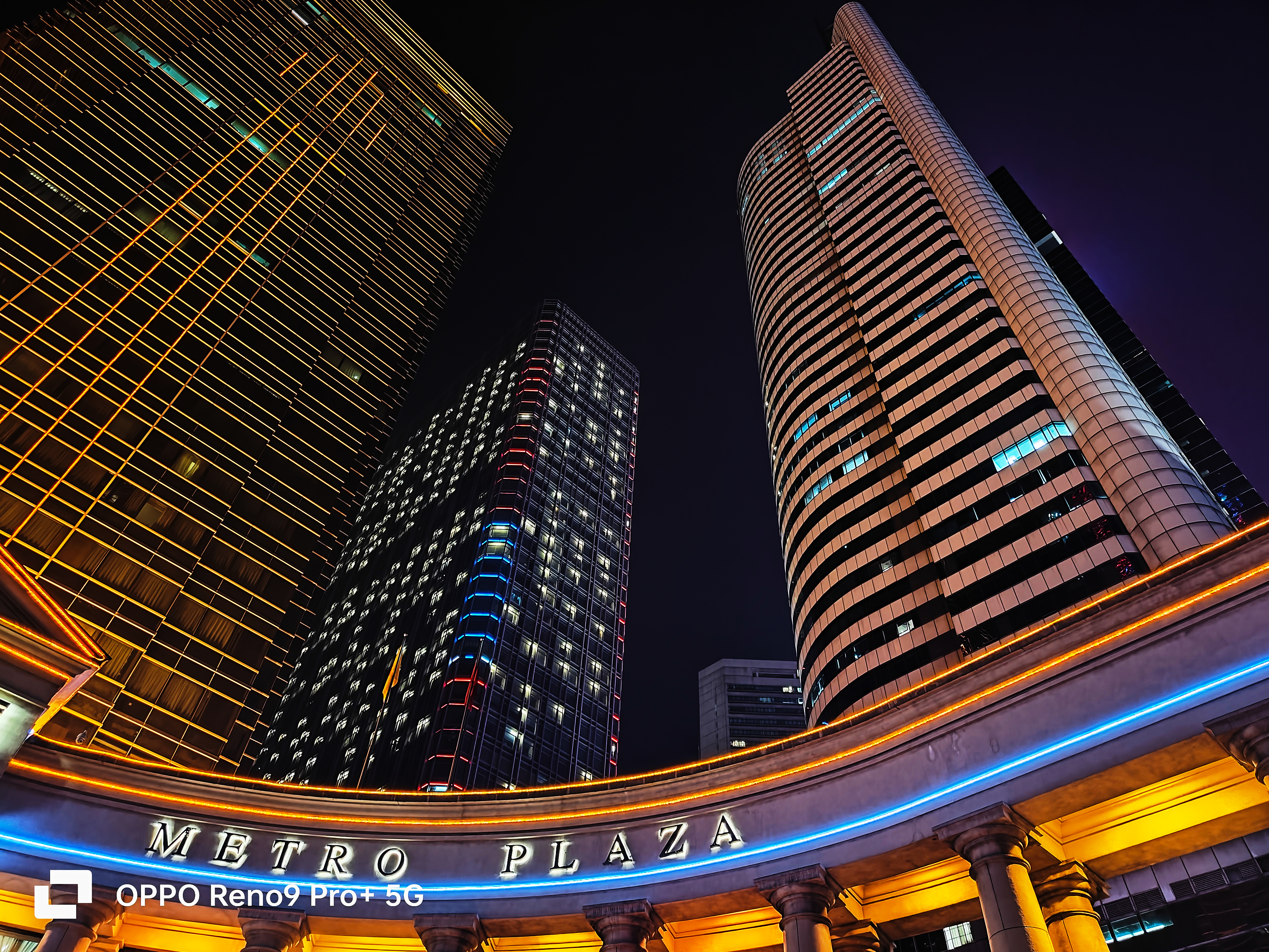 2499元起opporeno10系列发布,opporeno9pro系列手机值得买吗