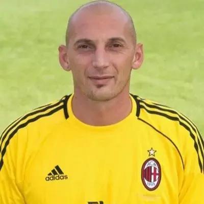 足球奇家军最强阵容,足坛姓阿的最佳阵容