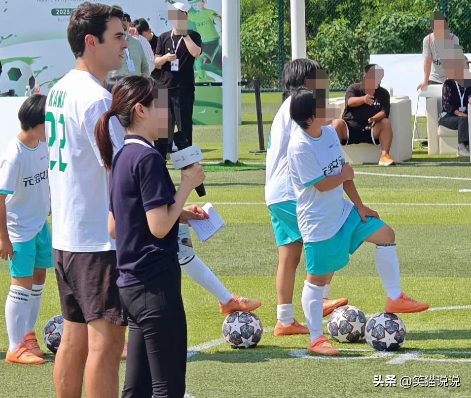 卡卡四十岁近照,卡卡身材现状