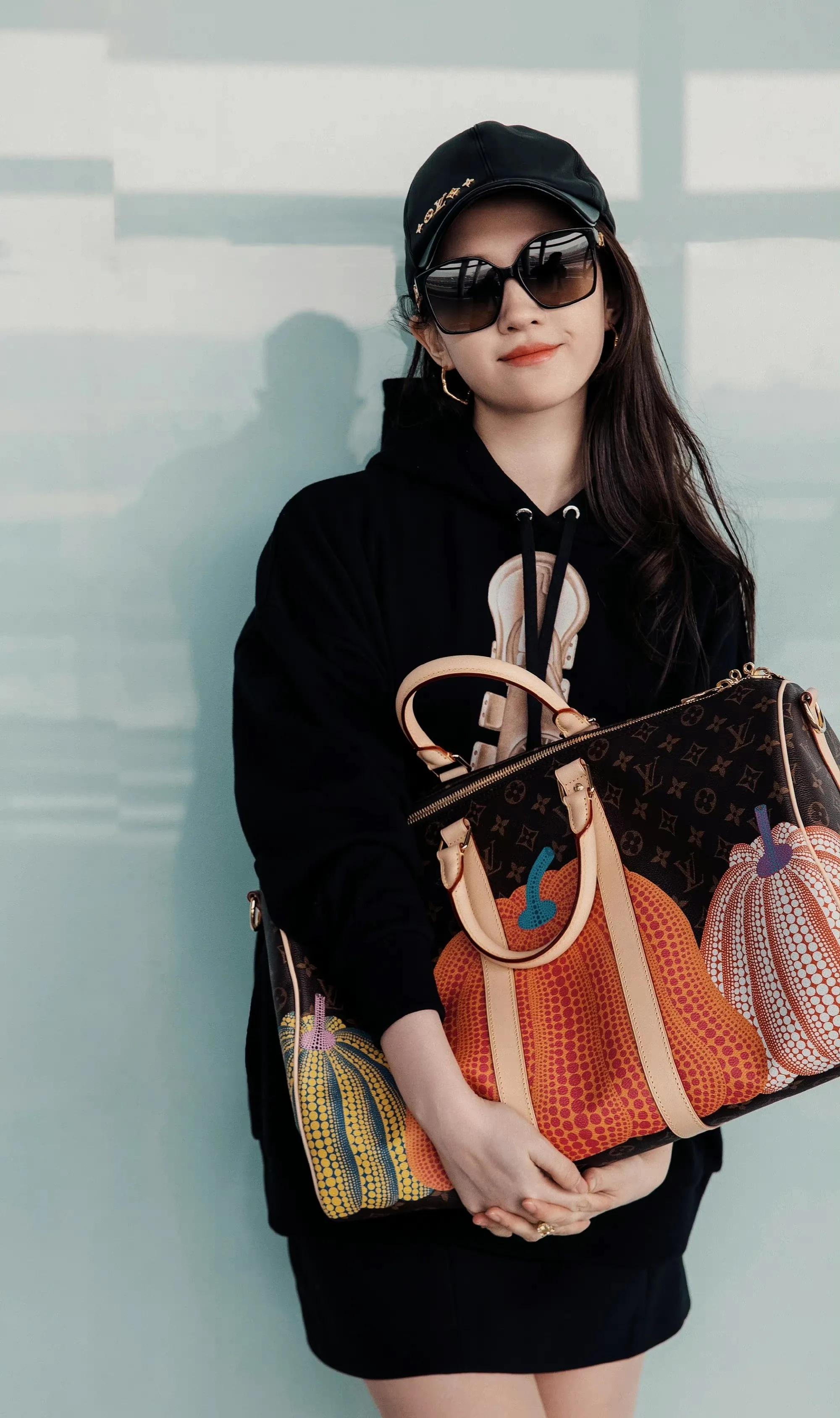 刘亦菲穿这种衣服真的气场十足,刘亦菲同款卫衣穿搭