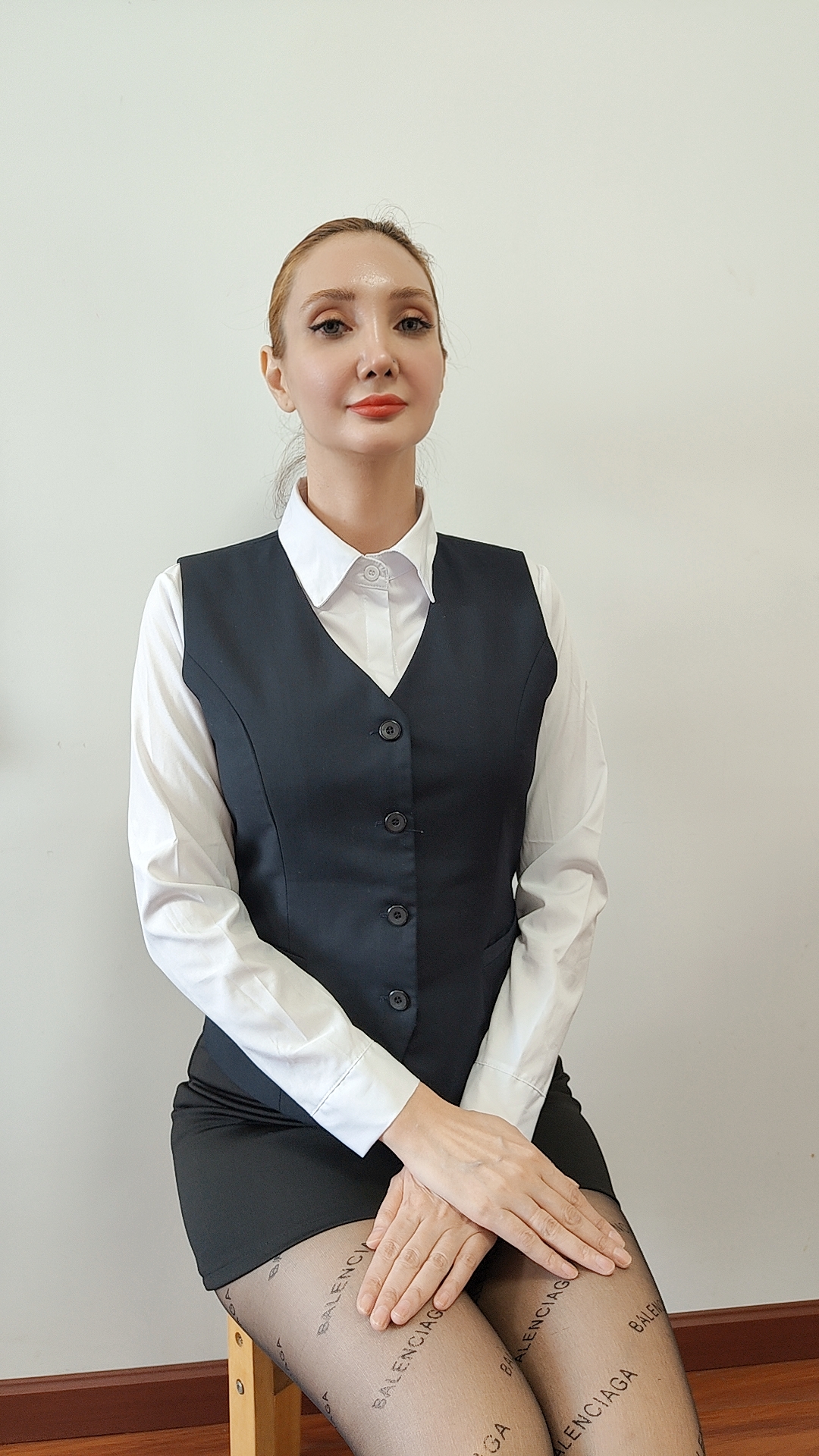 迪拜空姐露娜,露娜迪拜空姐