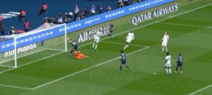 足球解读内马尔,早期内马尔对足球有一种纯粹爱