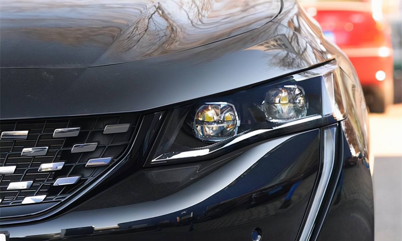 17万放弃雅阁提众泰,本田雅阁对比标致508