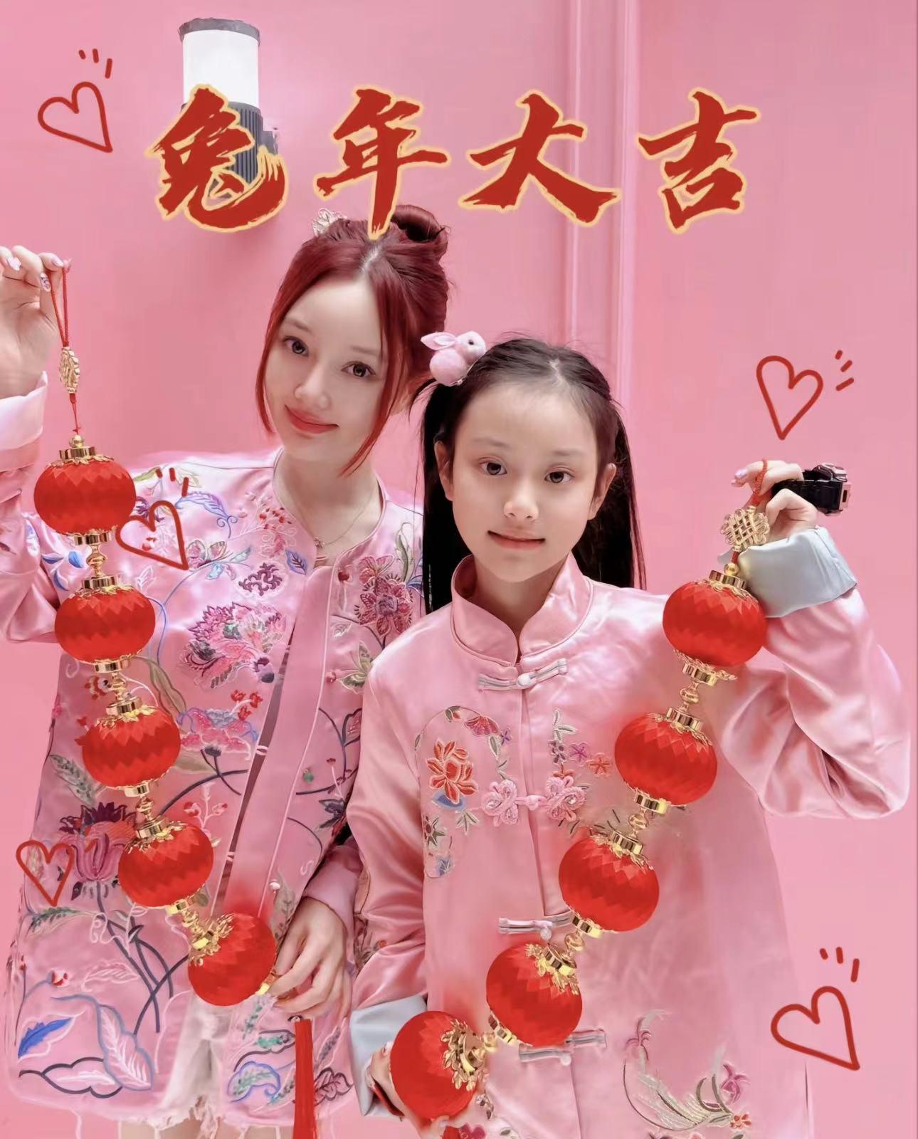 甜馨近照首次曝光,甜馨近照曝光模样大变