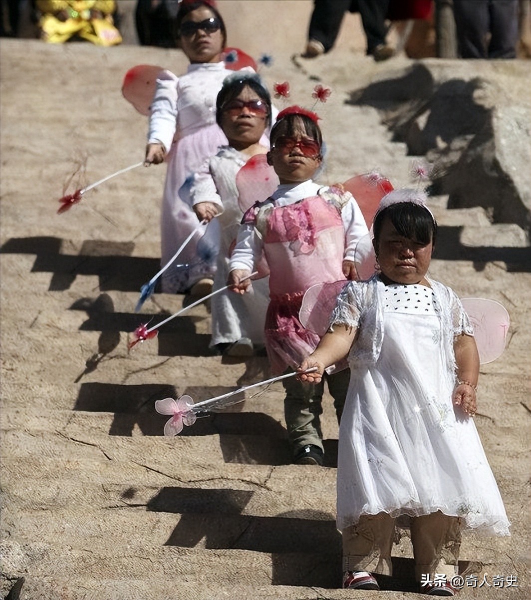 昆明小人国的人一般多高,昆明小人国年龄最小的人是谁
