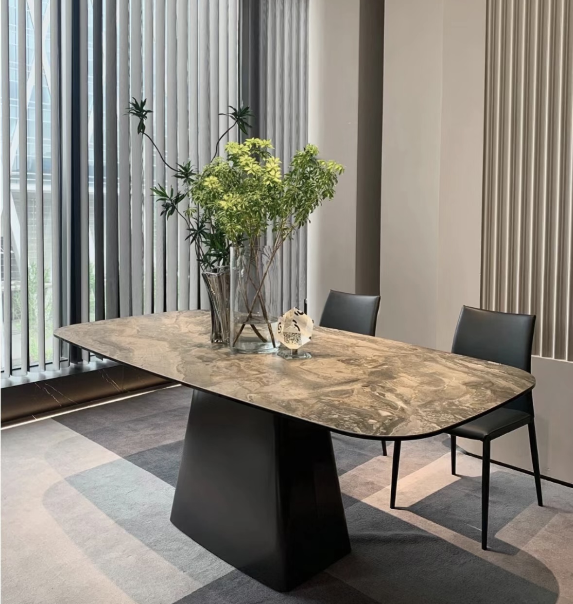 换了新餐桌,换餐桌岩板台面需要多少钱