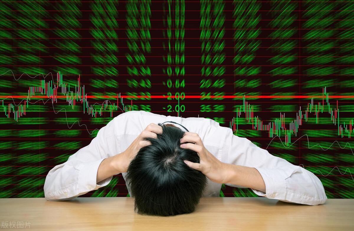 鑲¤瘎浜忛挶,鐐掕偂浜忛挶濡備綍棰勫垽