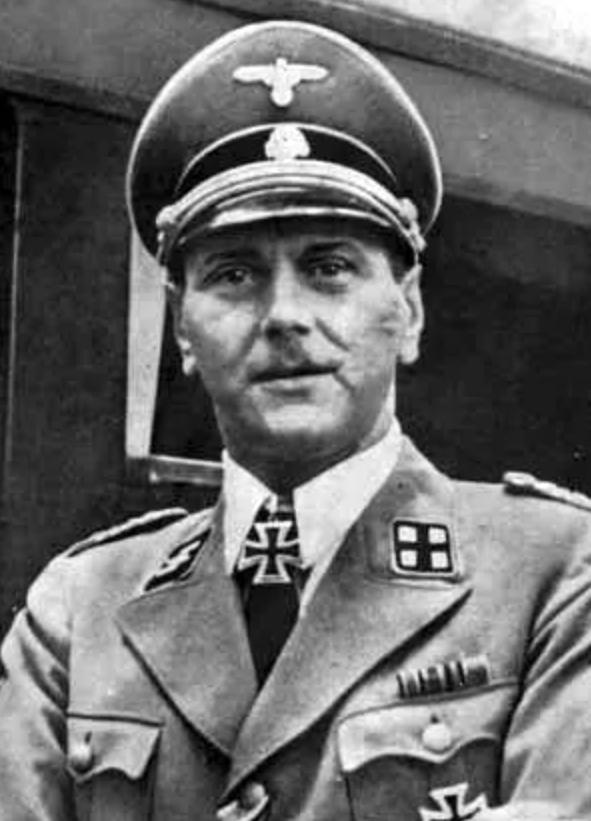 奥托：德国特种兵之王，欧洲最危险的男人，靠摸鱼混成*队军**高层