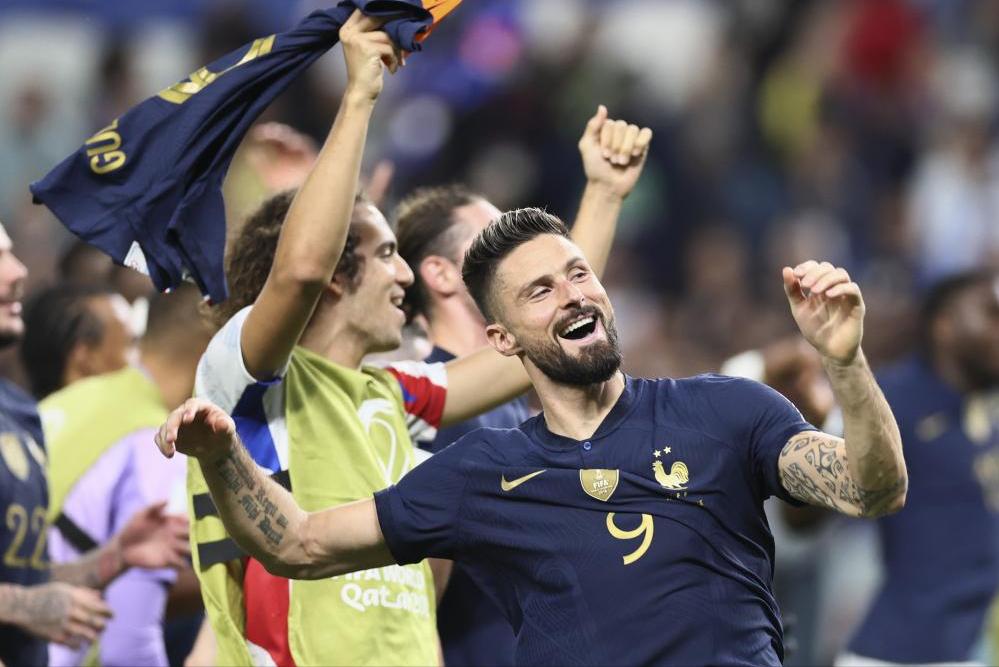 超越还是复制？回看法国的卫冕征程，每一步都像极了当年的巴西