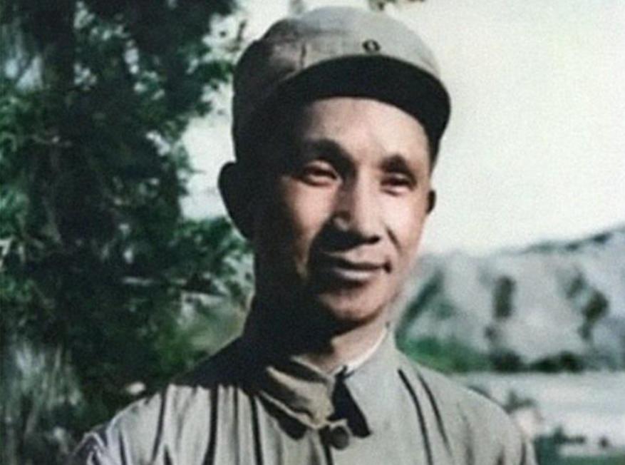 历数粟裕各个历史时期最高职位，就知道他为什么必须是第一大将