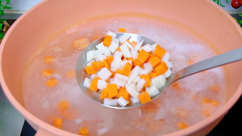 利润很吓人的冷门生意加工厂,义乌利润很吓人的冷门生意